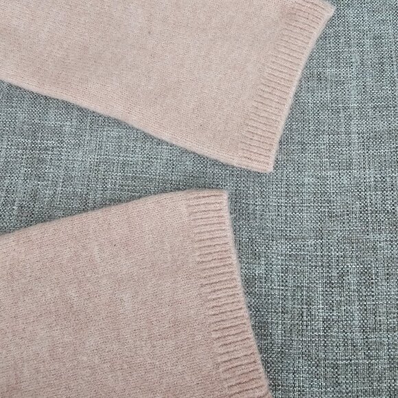 Cardigan - Picture 4 of 4